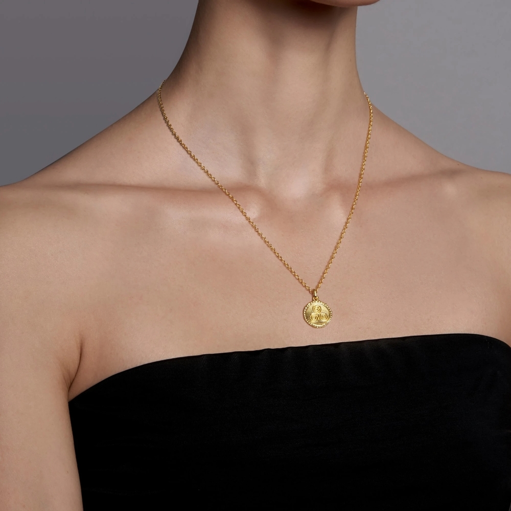 Mene 24k chain with pendant